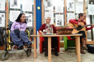 vabilo_na_veer_poezije_in_glasbe_nuse_ilov_20160509_1582525519