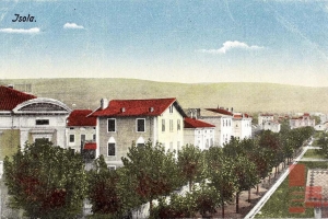 2005_20160509_1393973705