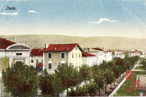 2005_20160509_1750883236