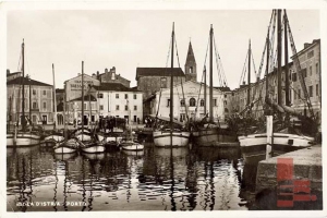 2005__20160509_1231090105